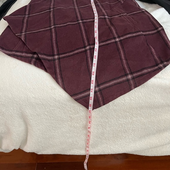 Lisa Rinna Collection, open front, plaid jacket with faux leather sleeves. XS - Picture 12 of 13